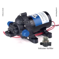 Kompakt pumpe med svart hus, røde og sorte ledninger. Inkluderer liten separat filter.