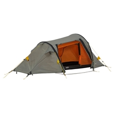 Wechsel Aurora 1-pers. telt i grønn med oransje detaljer, eksternt stangsystem og inngangsfortelt.