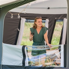 CAMPOUT Veranda bar